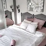 Casa de Férias Maison Cosy Et Zen Au Chemin Du Bonheur