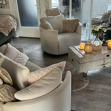 Ferienhaus Maison Cosy Et Zen Au Chemin Du Bonheur Hondschoote